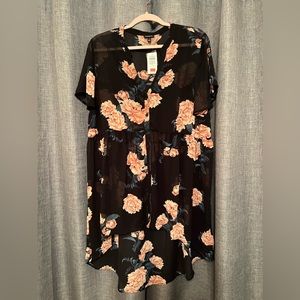New Torrid babydoll high-low tunic blouse size 1